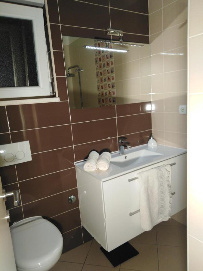 Apartament Apartman Visic 1692 Kaštela Zewnętrze zdjęcie