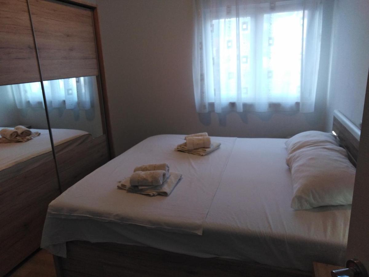 Apartament Apartman Visic 1692 Kaštela Zewnętrze zdjęcie