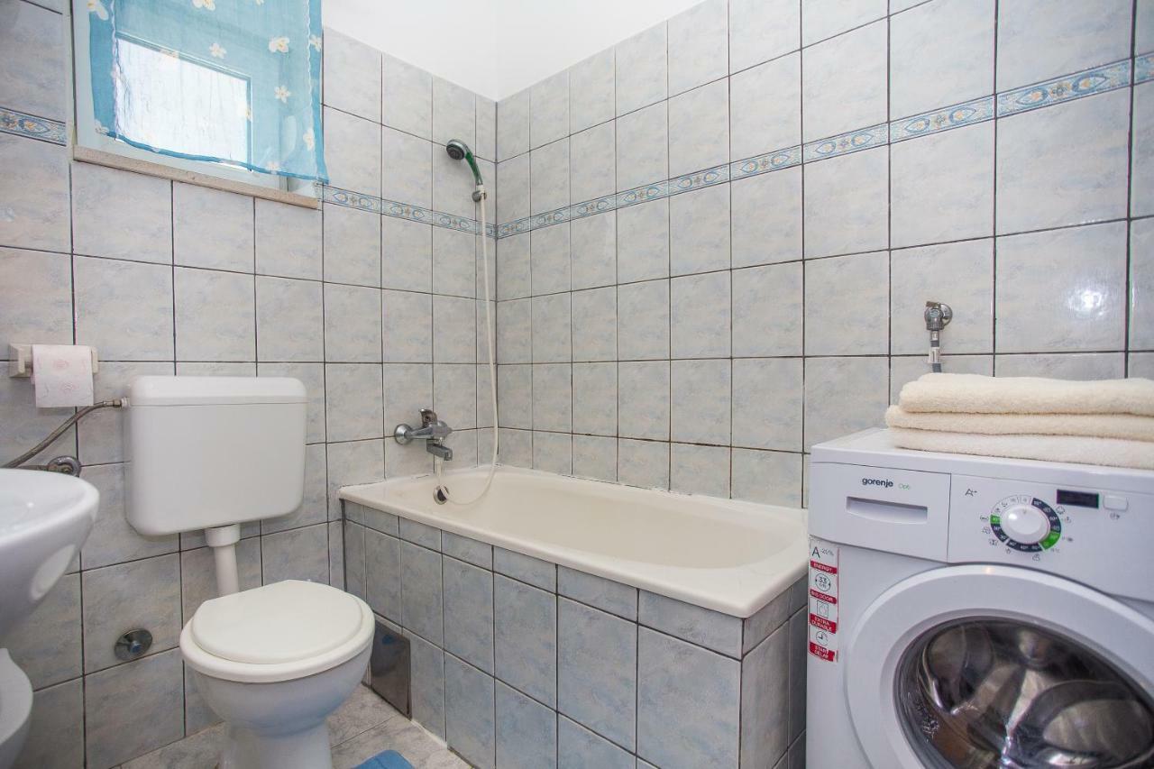 Apartament Apartman Visic 1692 Kaštela Zewnętrze zdjęcie