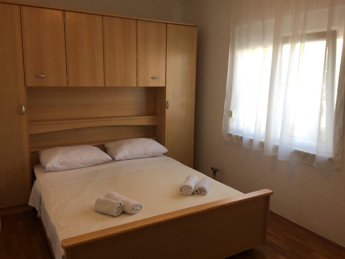 Apartament Apartman Visic 1692 Kaštela Zewnętrze zdjęcie