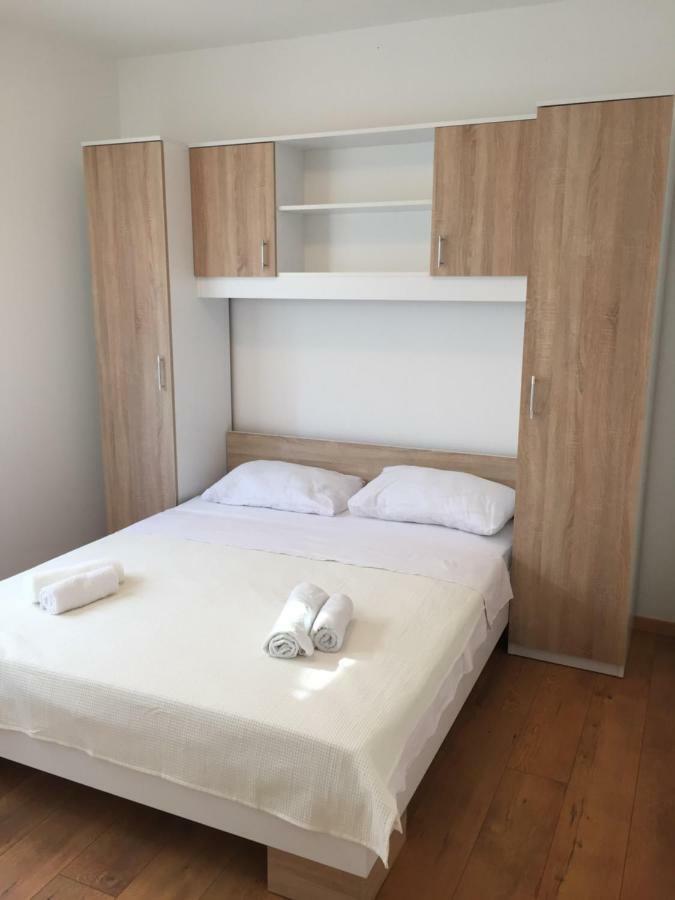 Apartman Visic 1692 Kaštela Zewnętrze zdjęcie